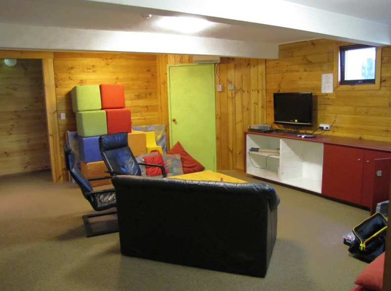 Kids room, downstairs